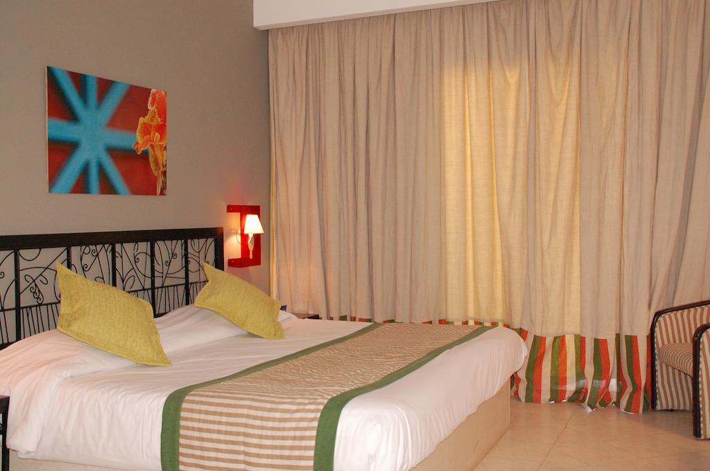Miramar Petit Palais Hotel ไมดูน ห้อง รูปภาพ