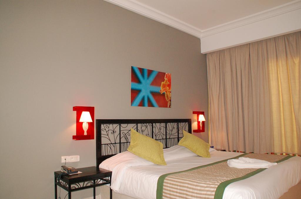 Miramar Petit Palais Hotel ไมดูน ห้อง รูปภาพ