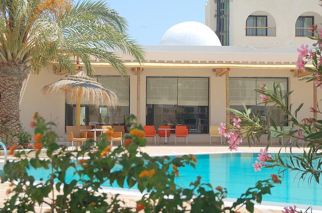 Miramar Petit Palais Hotel ไมดูน ภายนอก รูปภาพ